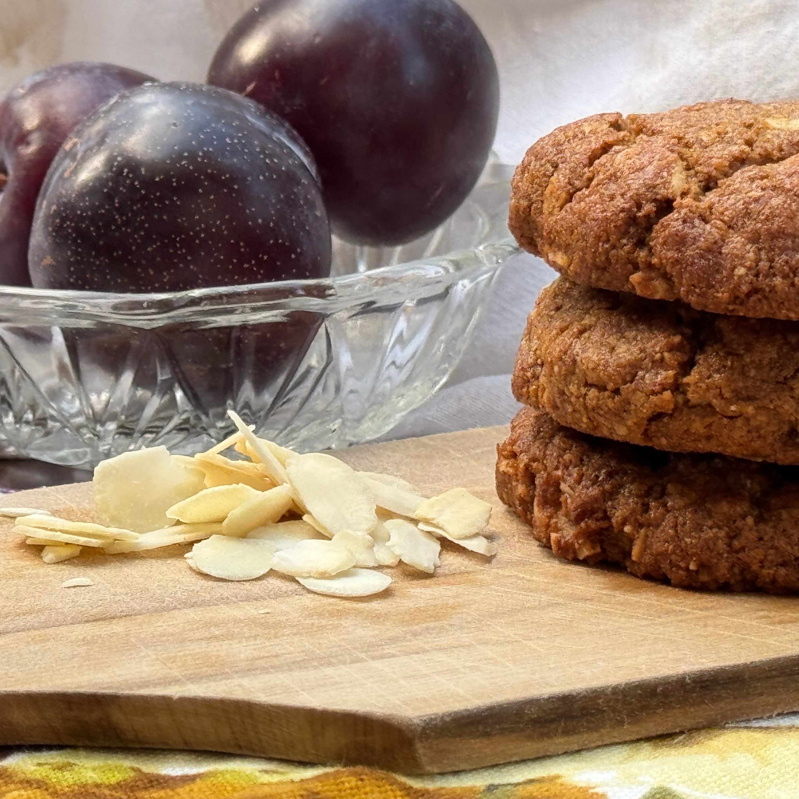 gluten free dairy free, no additives gluten free snacks, gluten free cookies, almond butter cookies