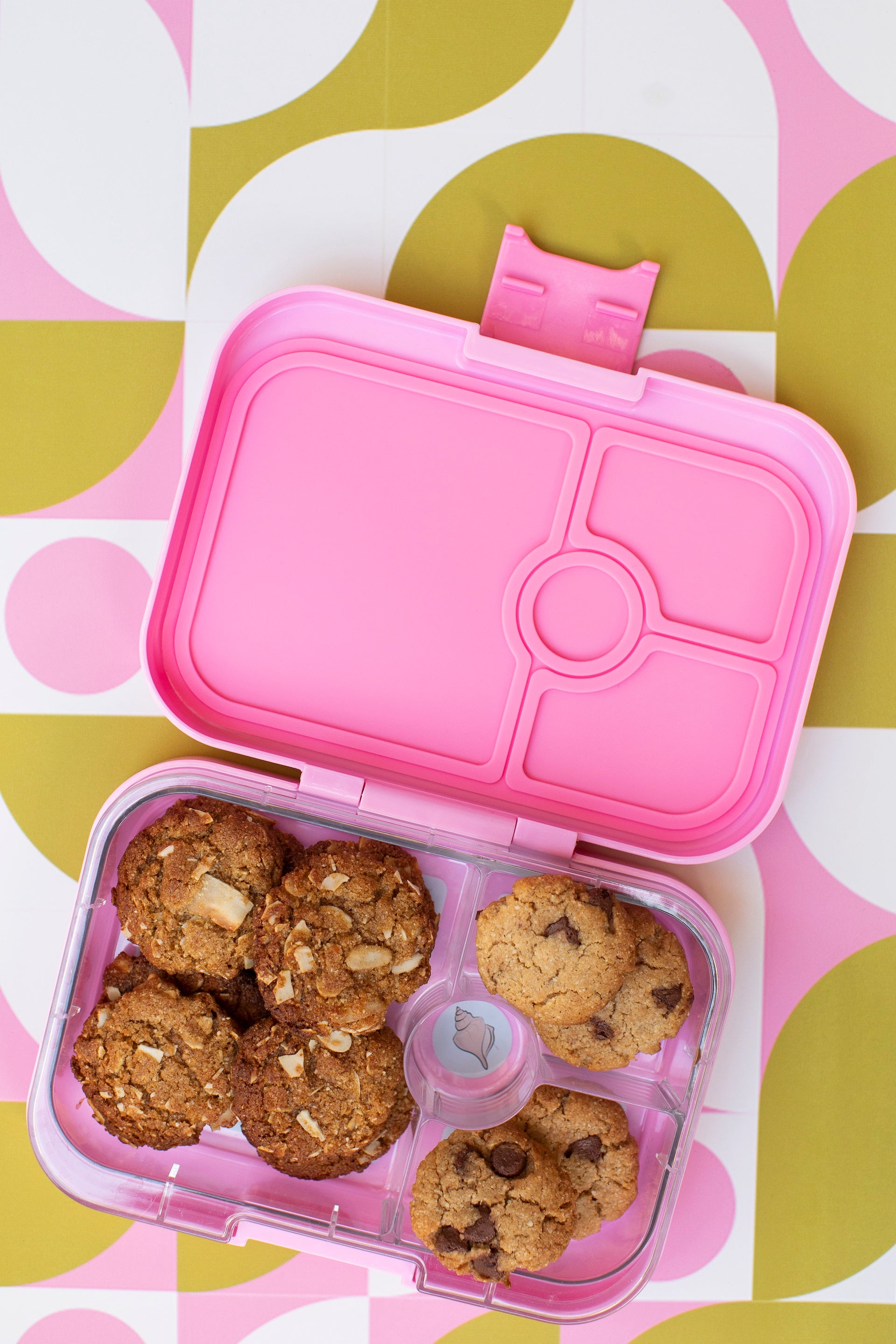 Gluten free cookies, gluten free baking, gluten free biscuits in gluten free lunchbox