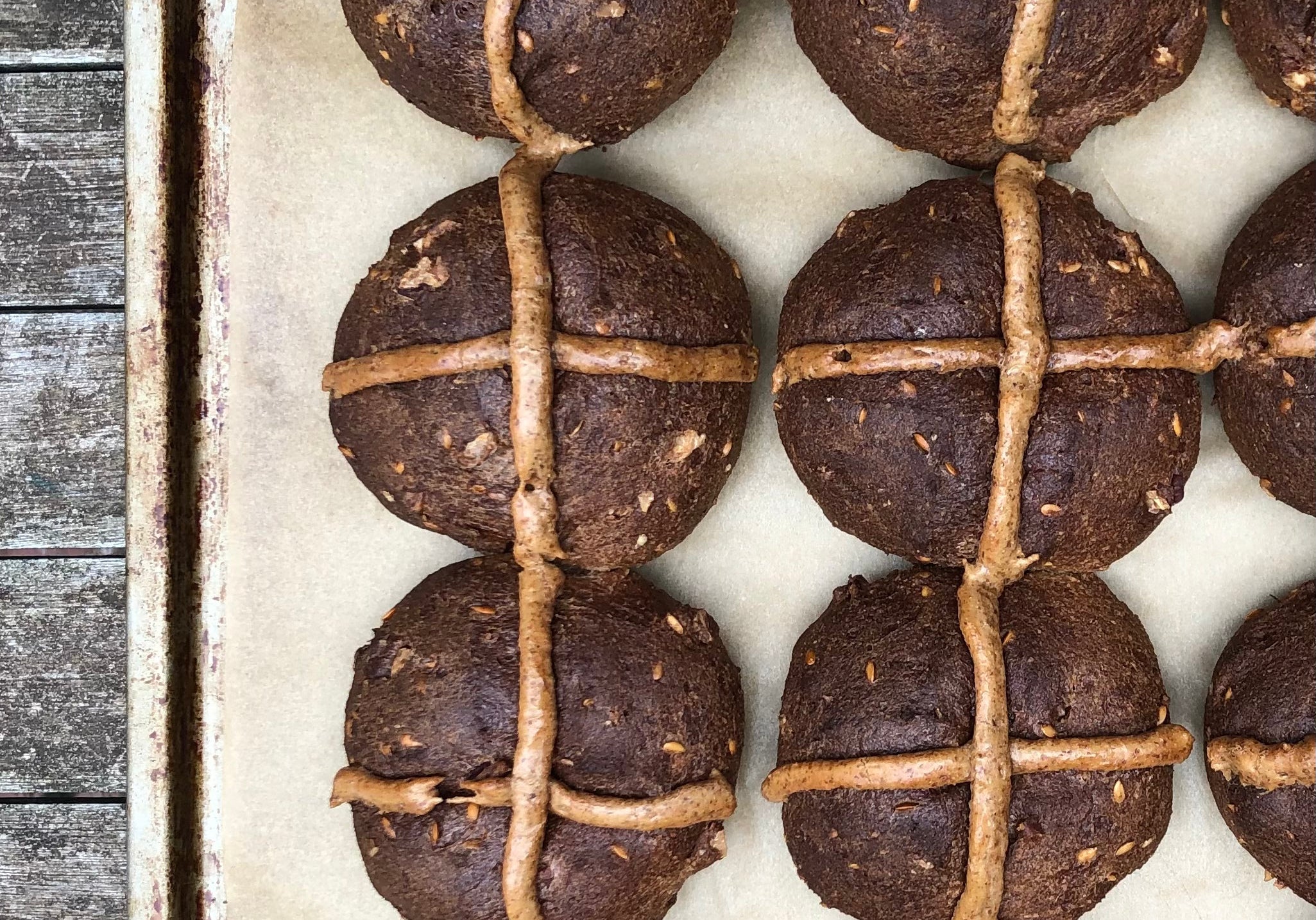 Low carb Apple Pie Hot Cross Buns