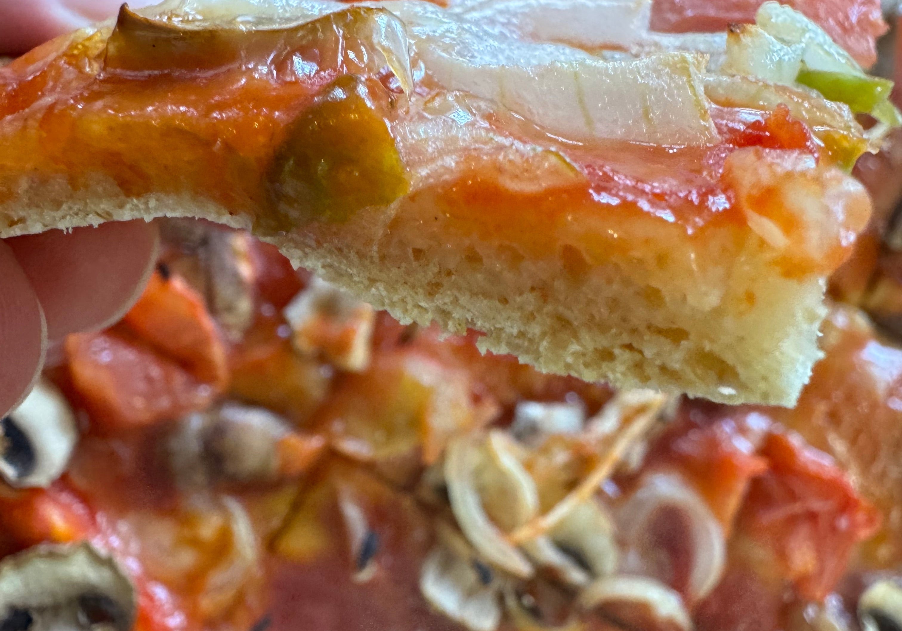 Gluten free pizza base (chewier)