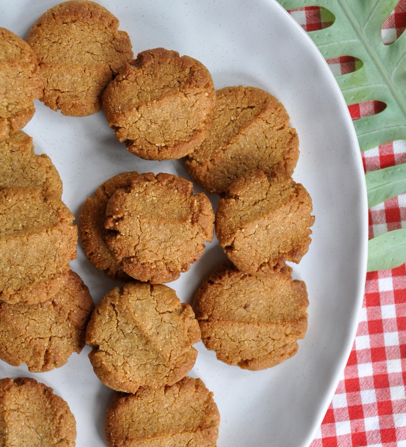 gluten free gingerbread, no egg, can be made with and without dairy, gluten free baking